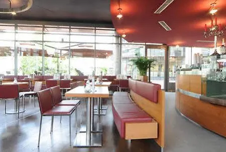 Eis Cafe Garibaldi Apartment *